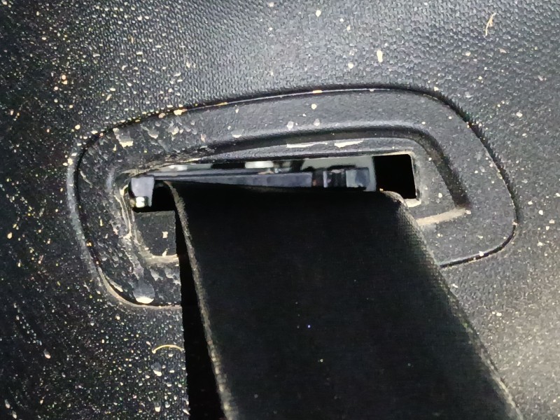 Recambio de cinturon seguridad trasero izquierdo para ford kuga iii (dfk) 2.5 duratec plug-in-hybrid referencia OEM IAM   