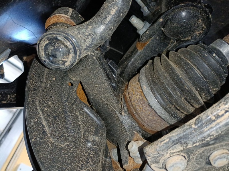 Recambio de mangueta delantera izquierda para ford kuga iii (dfk) 2.5 duratec plug-in-hybrid referencia OEM IAM   