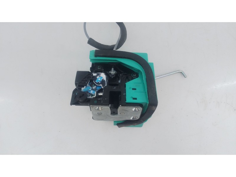 Recambio de cerradura puerta trasera derecha para hyundai i10 iii (ac3, ai3) 1.0 mpi referencia OEM IAM   