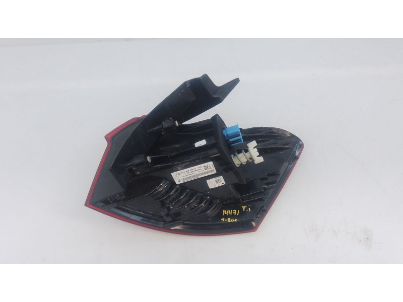 Recambio de piloto trasero izquierdo para volkswagen t-roc (a11, d11) 1.5 tsi referencia OEM IAM   