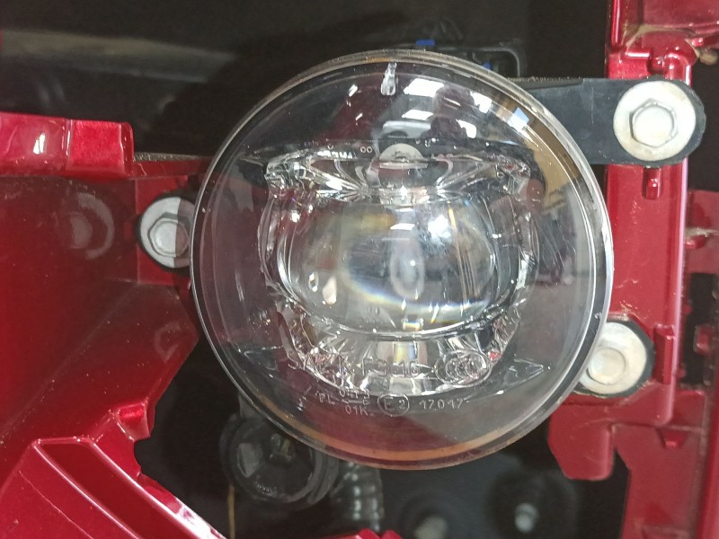 Recambio de faro antiniebla izquierdo para ford kuga iii (dfk) 2.5 duratec plug-in-hybrid referencia OEM IAM   