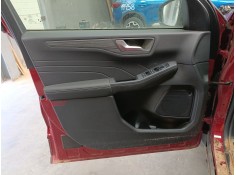 GUARNECIDO PUERTA DELANTERA IZQUIERDA 