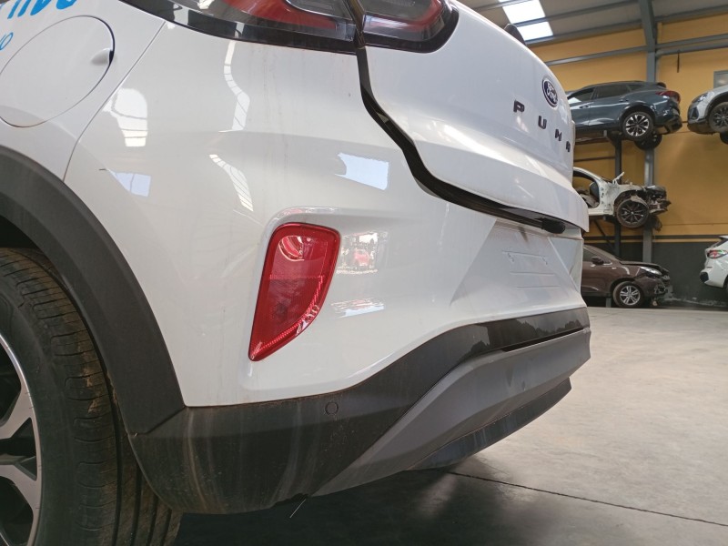 Recambio de paragolpes trasero para ford puma (j2k, cf7) 1.0 ecoboost mhev referencia OEM IAM   