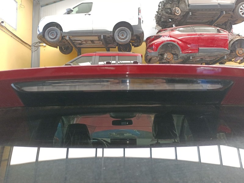 Recambio de luz central de freno para ford kuga iii (dfk) 2.5 duratec plug-in-hybrid referencia OEM IAM   