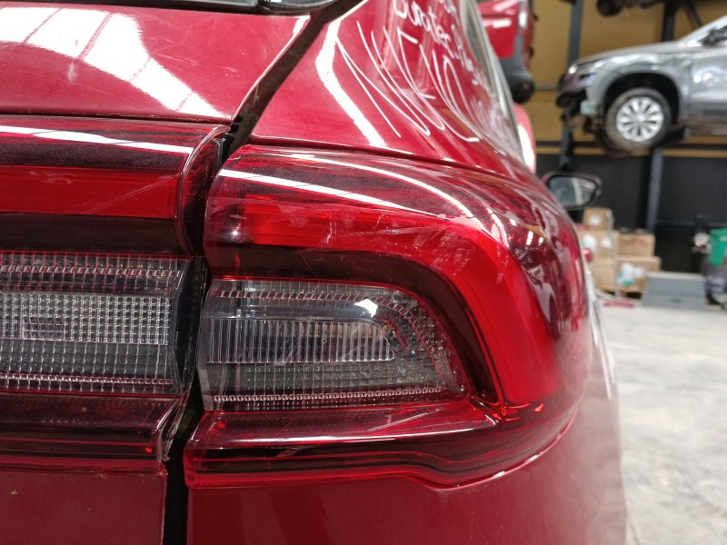 Recambio de piloto trasero derecho para ford kuga iii (dfk) 2.5 duratec plug-in-hybrid referencia OEM IAM   