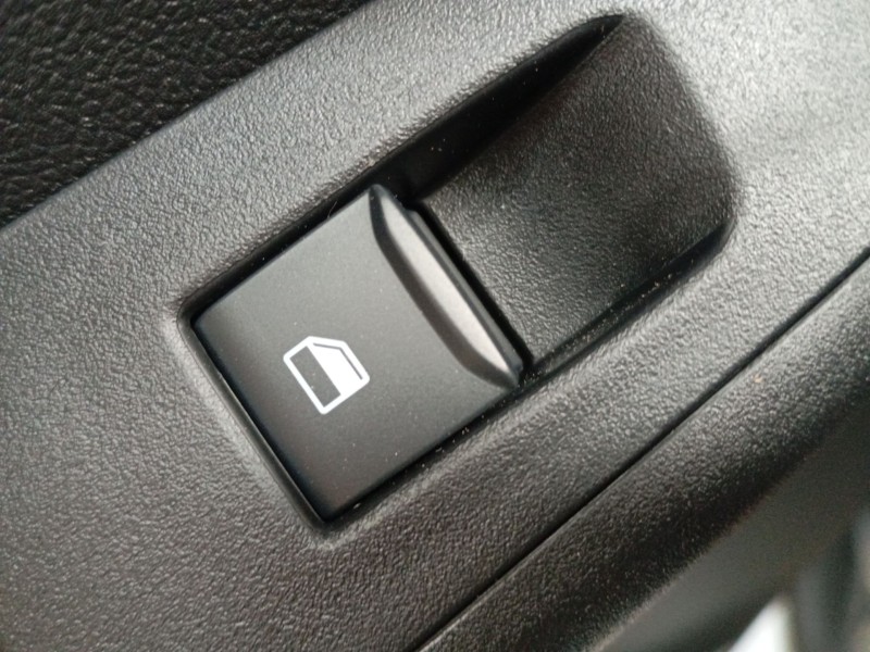 Recambio de mando elevalunas trasero izquierdo para ford puma (j2k, cf7) 1.0 ecoboost mhev referencia OEM IAM   