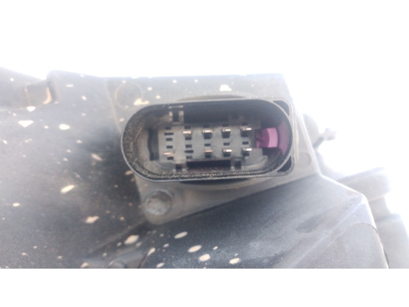 Recambio de faro derecho para volkswagen caddy v furgoneta/monovolumen (sba, sbh) 2.0 tdi bmt referencia OEM IAM 2K8941006D  