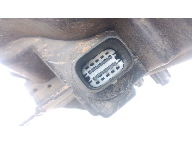 Recambio de faro derecho para jeep compass (mp, m6, mv, m7) 1.4 multiair referencia OEM IAM   