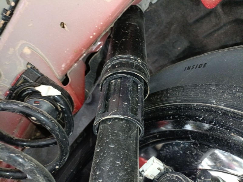 Recambio de amortiguador trasero derecho para ford kuga iii (dfk) 2.5 duratec plug-in-hybrid referencia OEM IAM   