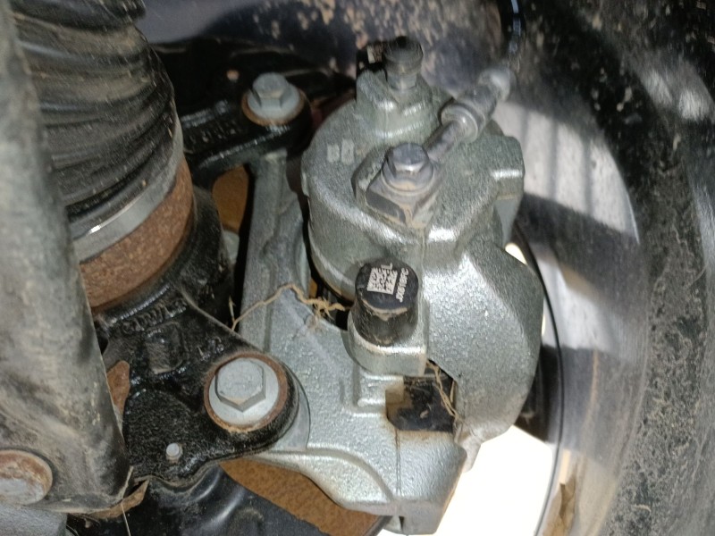 Recambio de pinza freno delantera izquierda para ford kuga iii (dfk) 2.5 duratec plug-in-hybrid referencia OEM IAM   