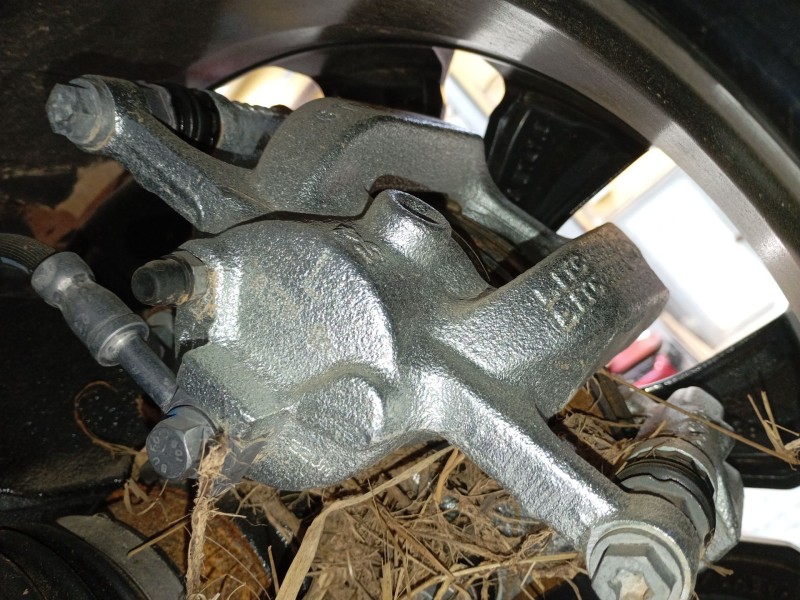 Recambio de pinza freno delantera izquierda para ford puma (j2k, cf7) 1.0 ecoboost mhev referencia OEM IAM   