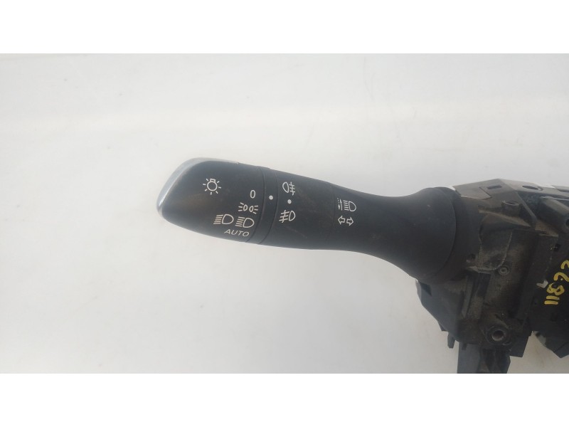 Recambio de mando intermitentes para renault kadjar intens referencia OEM IAM   