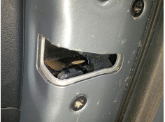 CERRADURA PUERTA DELANTERA DERECHA 