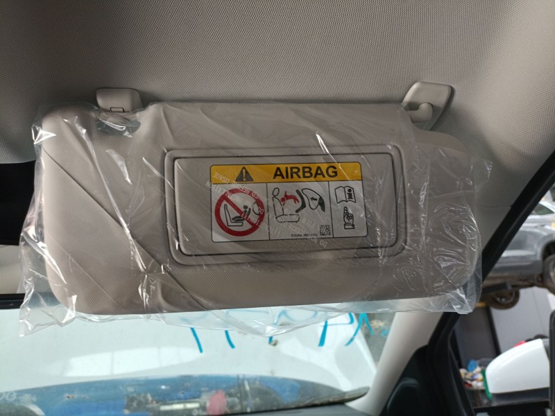 Recambio de parasol derecho para ford puma (j2k, cf7) 1.0 ecoboost mhev referencia OEM IAM   