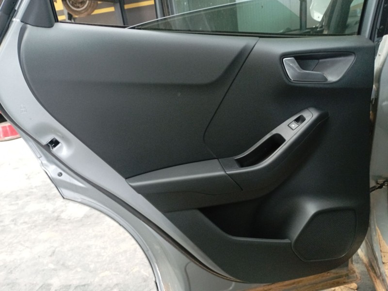 Recambio de guarnecido puerta trasera izquierda para ford puma (j2k, cf7) 1.0 ecoboost mhev referencia OEM IAM   