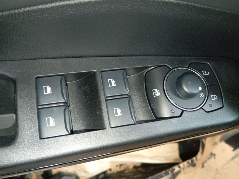 Recambio de mando elevalunas delantero izquierdo para ford puma (j2k, cf7) 1.0 ecoboost mhev referencia OEM IAM   