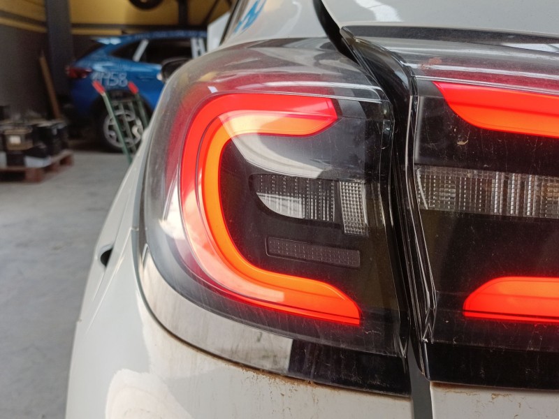 Recambio de piloto trasero izquierdo para ford puma (j2k, cf7) 1.0 ecoboost mhev referencia OEM IAM   