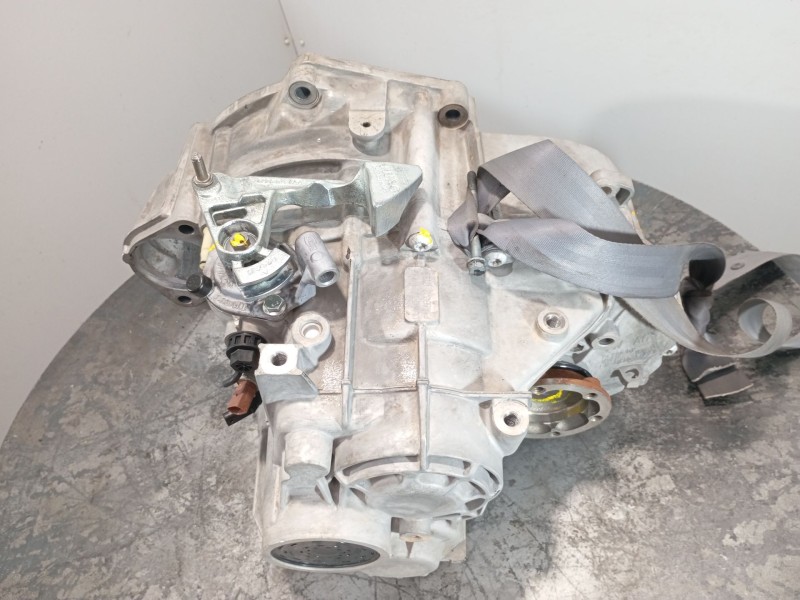 Recambio de caja cambios para volkswagen tiguan (ad1, ax1) 2.0 tdi referencia OEM IAM ULX  