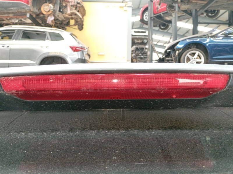 Recambio de luz central de freno para ford puma (j2k, cf7) 1.0 ecoboost mhev referencia OEM IAM   