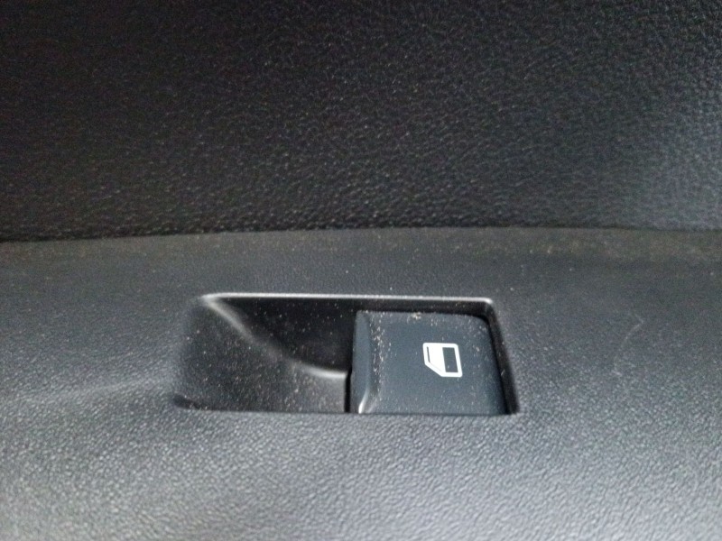 Recambio de mando elevalunas delantero derecho para ford puma (j2k, cf7) 1.0 ecoboost mhev referencia OEM IAM   