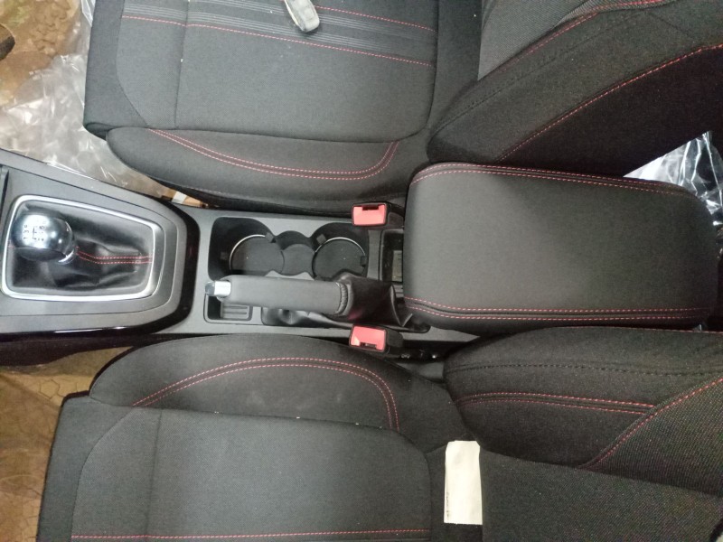 Recambio de consola central para ford puma (j2k, cf7) 1.0 ecoboost mhev referencia OEM IAM   