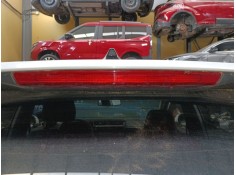 LUZ CENTRAL DE FRENO 