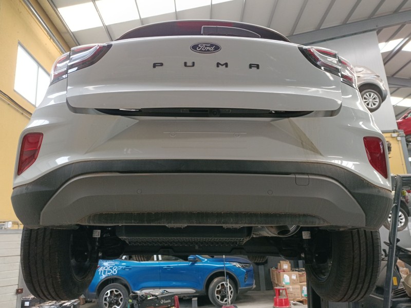 Recambio de paragolpes trasero para ford puma (j2k, cf7) 1.0 ecoboost mhev referencia OEM IAM   