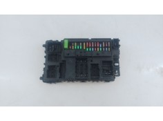 CAJA RELES / FUSIBLES HU5T15604CEE A2C758697030000 E3-B3-24-2