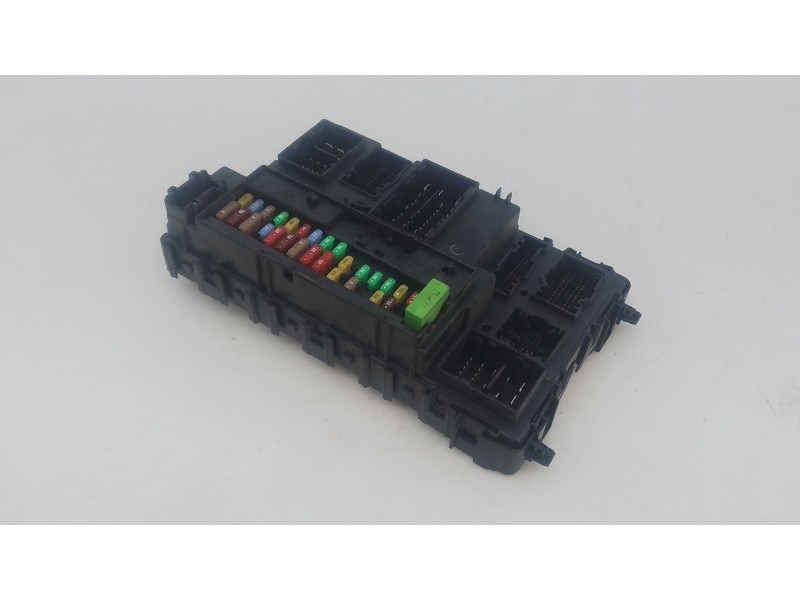 Recambio de caja reles / fusibles para ford ranger (tke) 3.2 tdci 4x4 referencia OEM IAM   