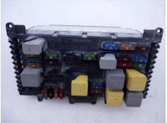 Recambio de caja reles / fusibles para mercedes-benz vito (w639) basic, combi 109 cdi largo (639.603) referencia OEM IAM 6395450