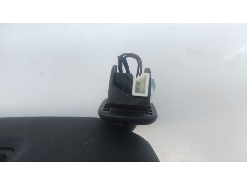Recambio de parasol derecho para bmw 1 (f20) 118 d referencia OEM IAM   