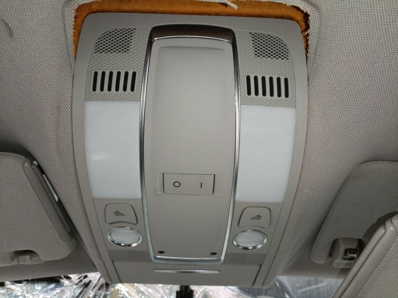 Recambio de luz interior para audi q7 (4lb) 3.0 tdi quattro referencia OEM IAM   