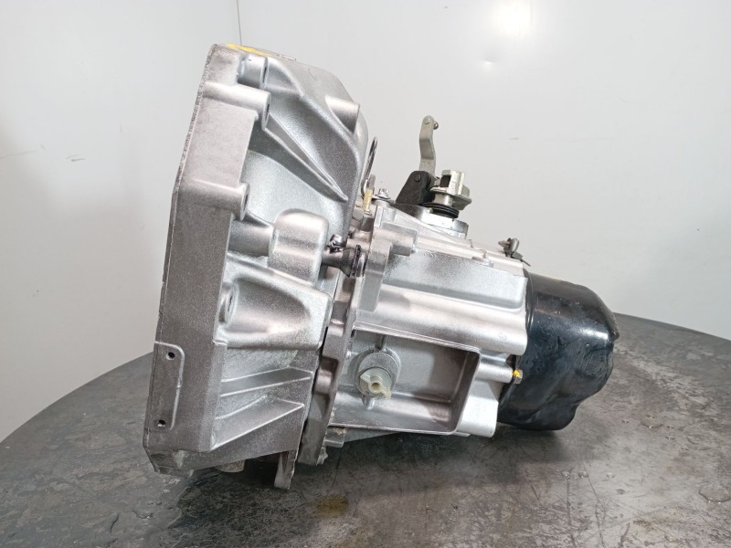Recambio de caja cambios para nissan qashqai qashqai j10 referencia OEM IAM JR5318  