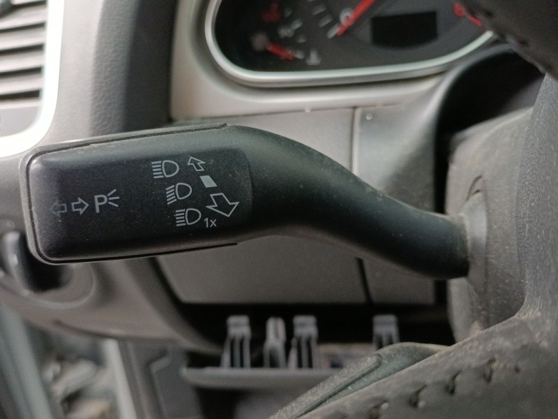 Recambio de mando intermitentes para audi q7 (4lb) 3.0 tdi quattro referencia OEM IAM   