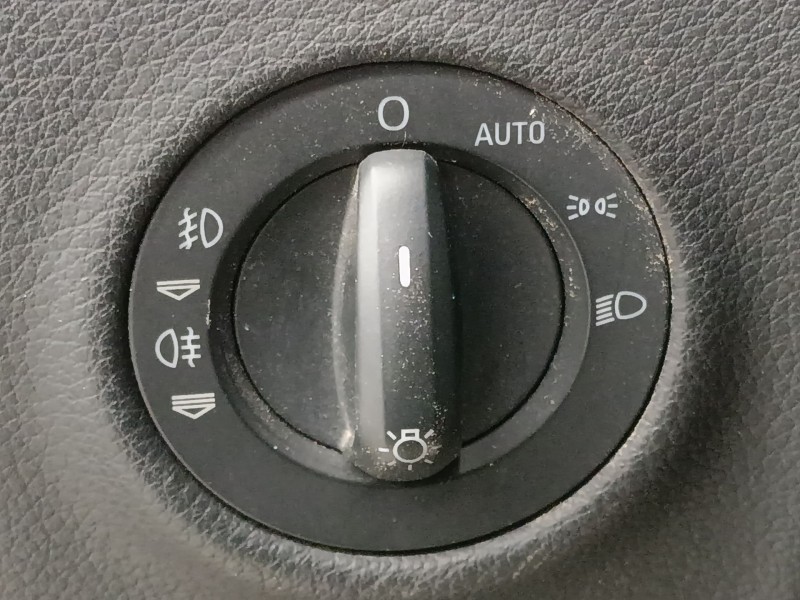 Recambio de mando luces para audi q7 (4lb) 3.0 tdi quattro referencia OEM IAM   