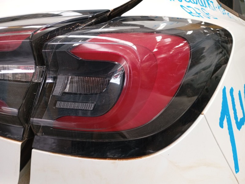 Recambio de piloto trasero derecho para ford puma (j2k, cf7) 1.0 ecoboost mhev referencia OEM IAM   