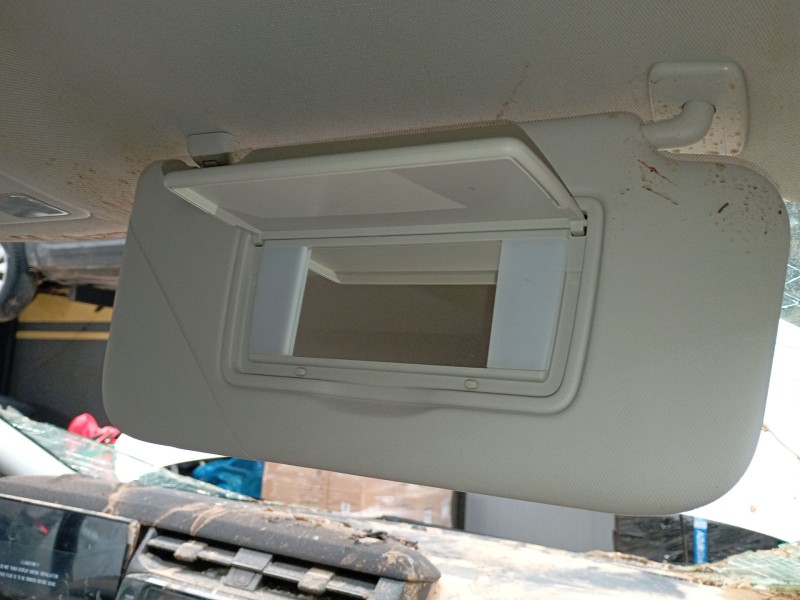 Recambio de parasol derecho para ford puma (j2k, cf7) 1.0 ecoboost mhev referencia OEM IAM   