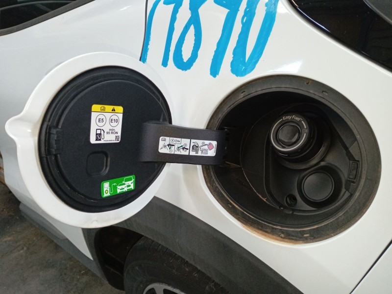 Recambio de tapa exterior combustible para ford puma (j2k, cf7) 1.0 ecoboost mhev referencia OEM IAM   