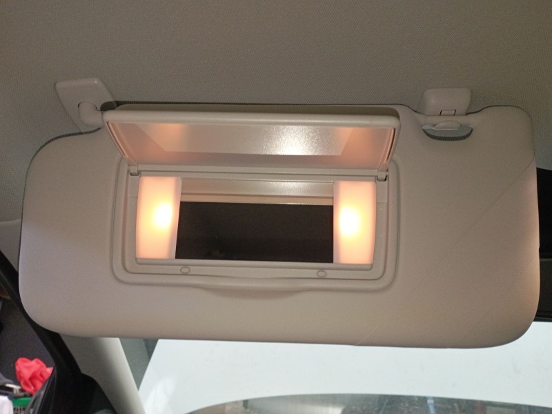 Recambio de parasol izquierdo para ford puma (j2k, cf7) 1.0 ecoboost mhev referencia OEM IAM   