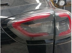 PILOTO TRASERO DERECHO PORTON 