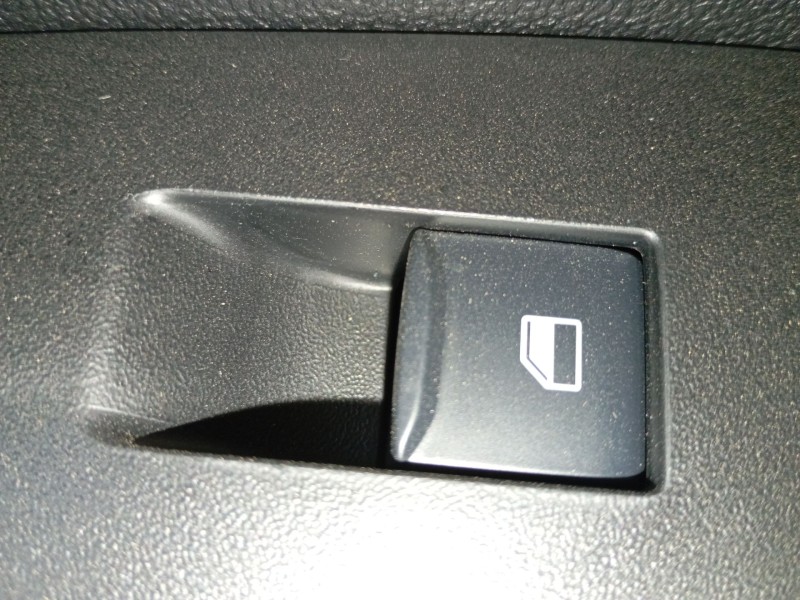 Recambio de mando elevalunas delantero derecho para ford puma (j2k, cf7) 1.0 ecoboost mhev referencia OEM IAM   