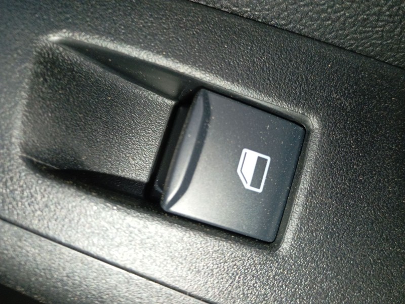 Recambio de mando elevalunas trasero derecho para ford puma (j2k, cf7) 1.0 ecoboost mhev referencia OEM IAM   