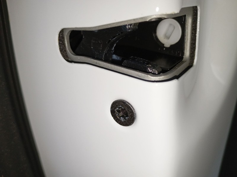 Recambio de cerradura puerta trasera izquierda para ford puma (j2k, cf7) 1.0 ecoboost mhev referencia OEM IAM   