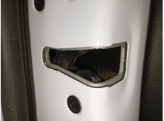 CERRADURA PUERTA DELANTERA IZQUIERDA 