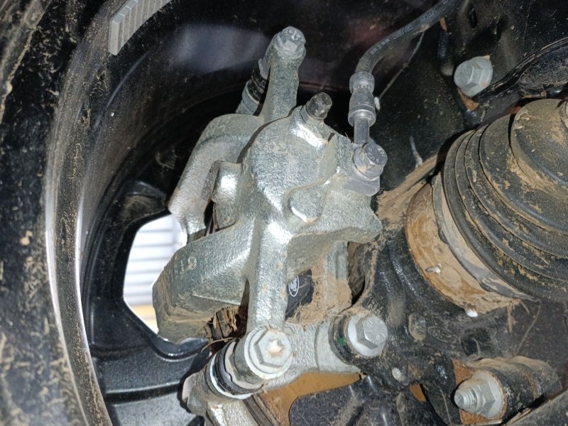 Recambio de pinza freno delantera derecha para ford puma (j2k, cf7) 1.0 ecoboost mhev referencia OEM IAM   