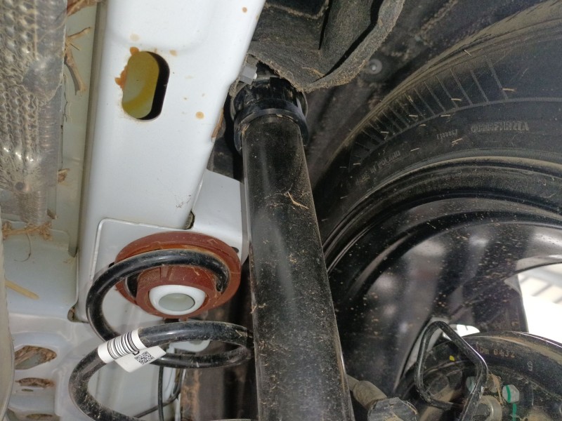 Recambio de amortiguador trasero derecho para ford puma (j2k, cf7) 1.0 ecoboost mhev referencia OEM IAM   