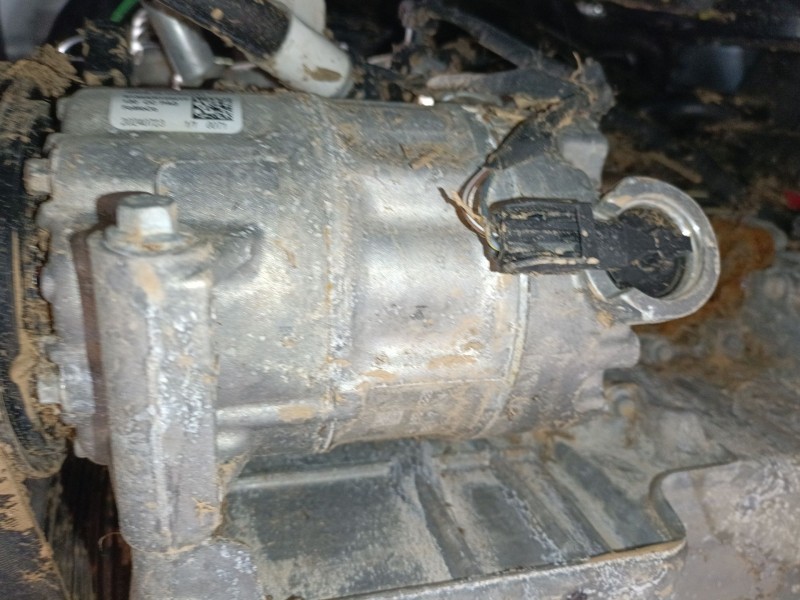 Recambio de compresor aire acondicionado para ford puma (j2k, cf7) 1.0 ecoboost mhev referencia OEM IAM   