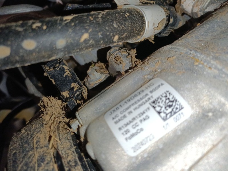 Recambio de compresor aire acondicionado para ford puma (j2k, cf7) 1.0 ecoboost mhev referencia OEM IAM   