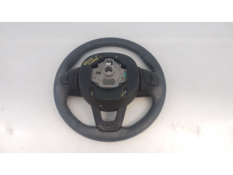 Recambio de volante para jeep compass (mp, m6, mv, m7) 1.4 multiair referencia OEM IAM   