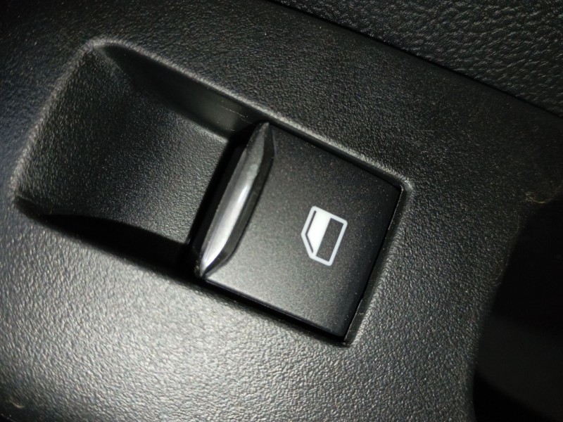 Recambio de mando elevalunas delantero derecho para ford puma (j2k, cf7) 1.0 ecoboost mhev referencia OEM IAM   